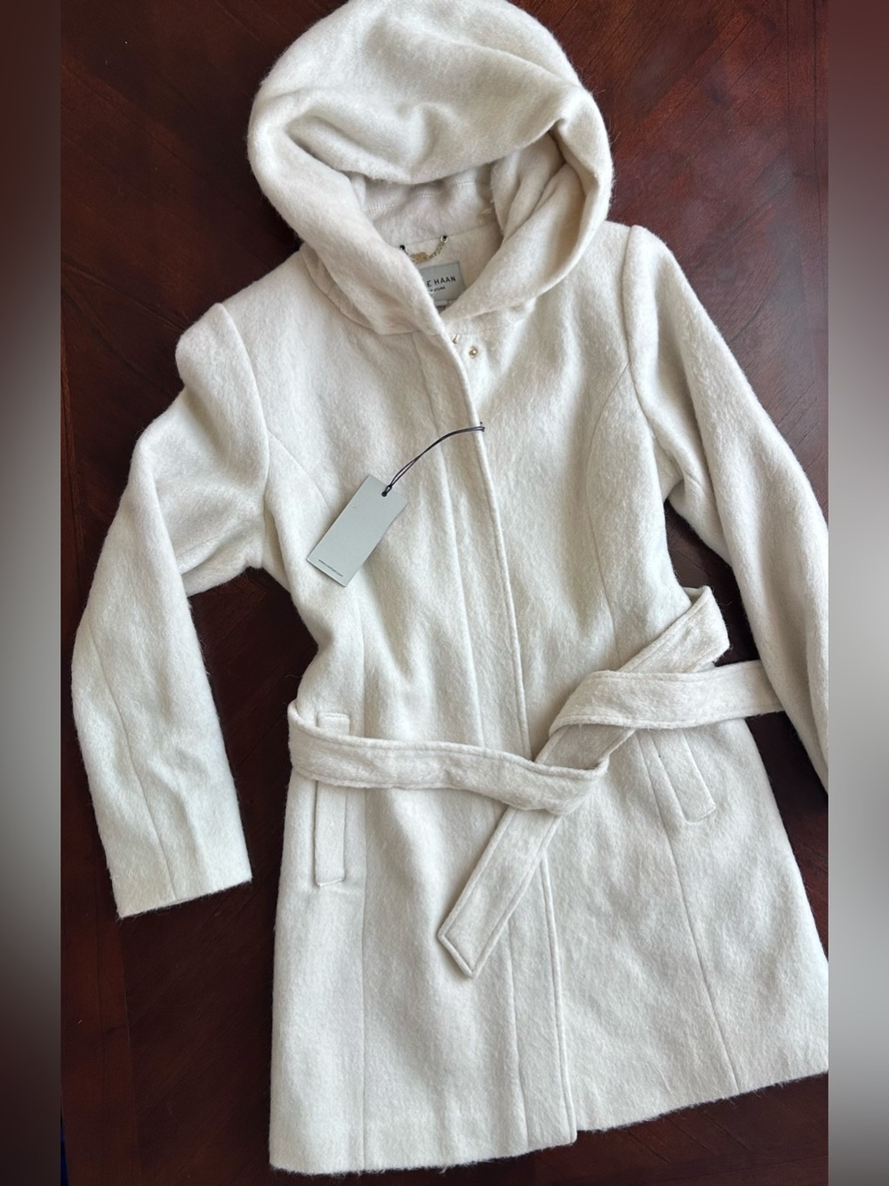 NEW Cole Haan Cream Hooded Belted Trench Coat SIZE 14 .
40% wool - Picture 3 of 11